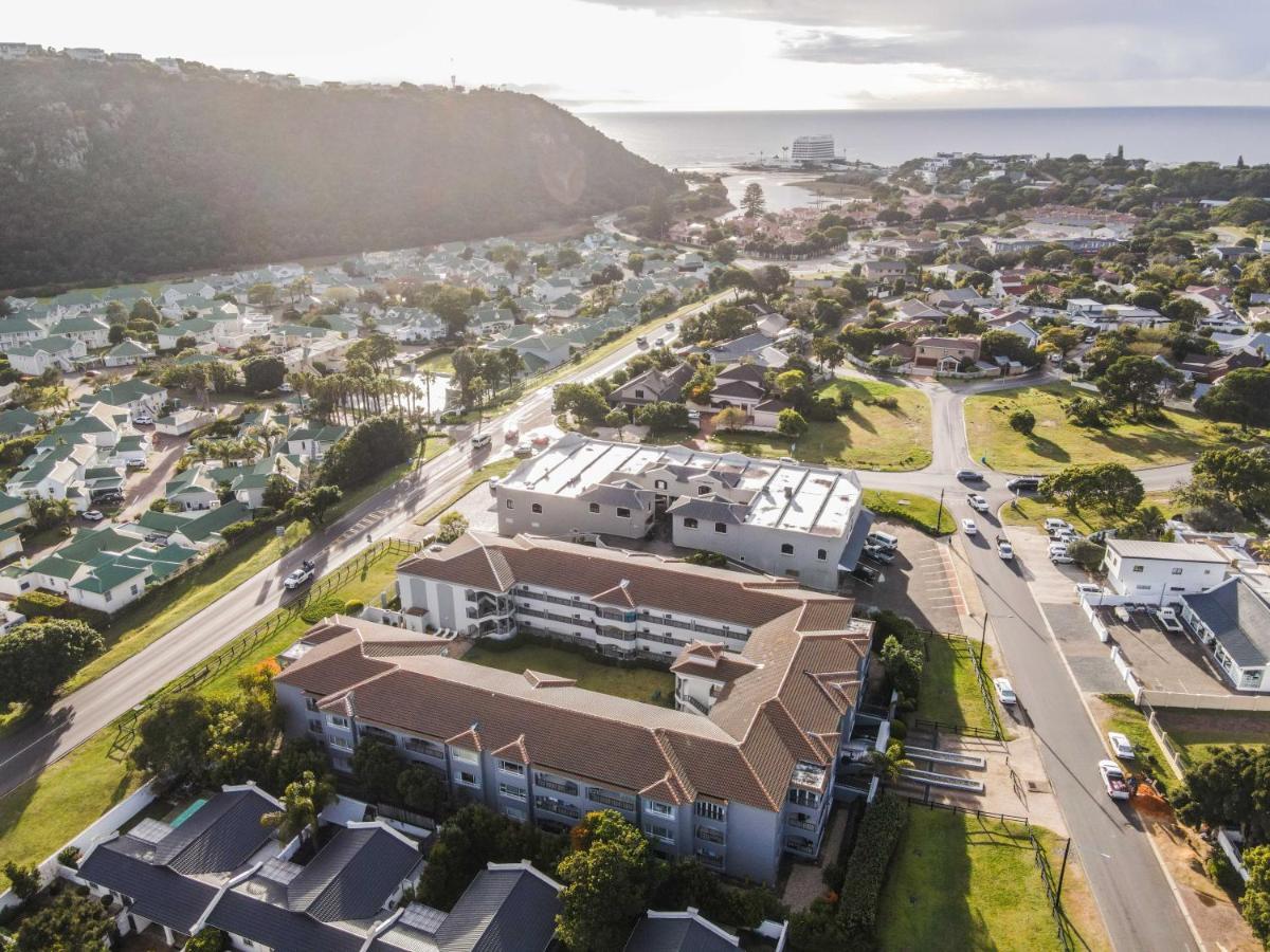 Two Greenpoint Mews With Back Up Power For Loadshedding Plettenberg Bay Extérieur photo